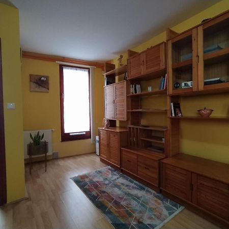 Keltaur Studio Apartman With Garage Apartment Печ Екстериор снимка